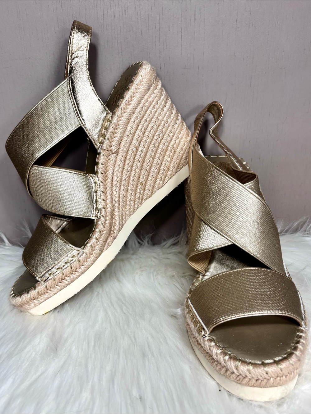 VINCE CAMUTO Metallic Gold Espadrille Platform Slingback Sandals - Picture 7 of 8